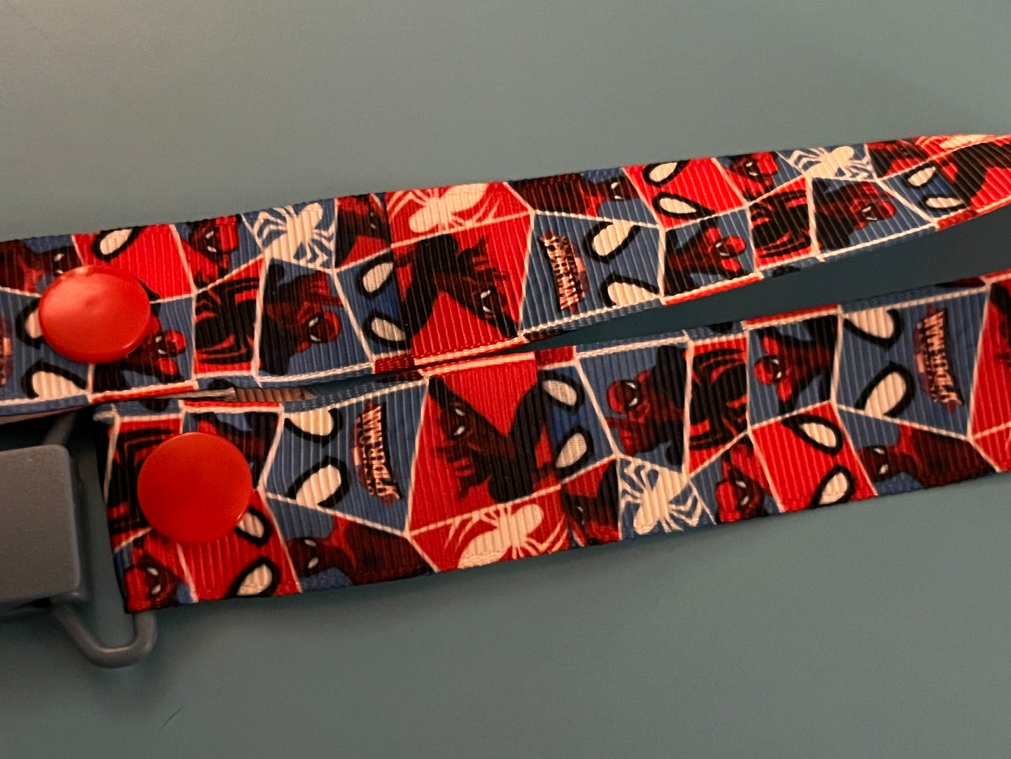 Ultimate Spiderman Paci Clip
