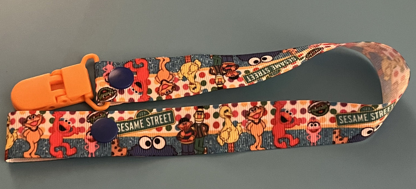 Polka Dot Sesame Street Paci Clip